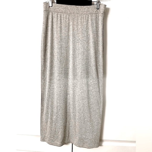 H&M maxi skirt - Picture 2 of 3